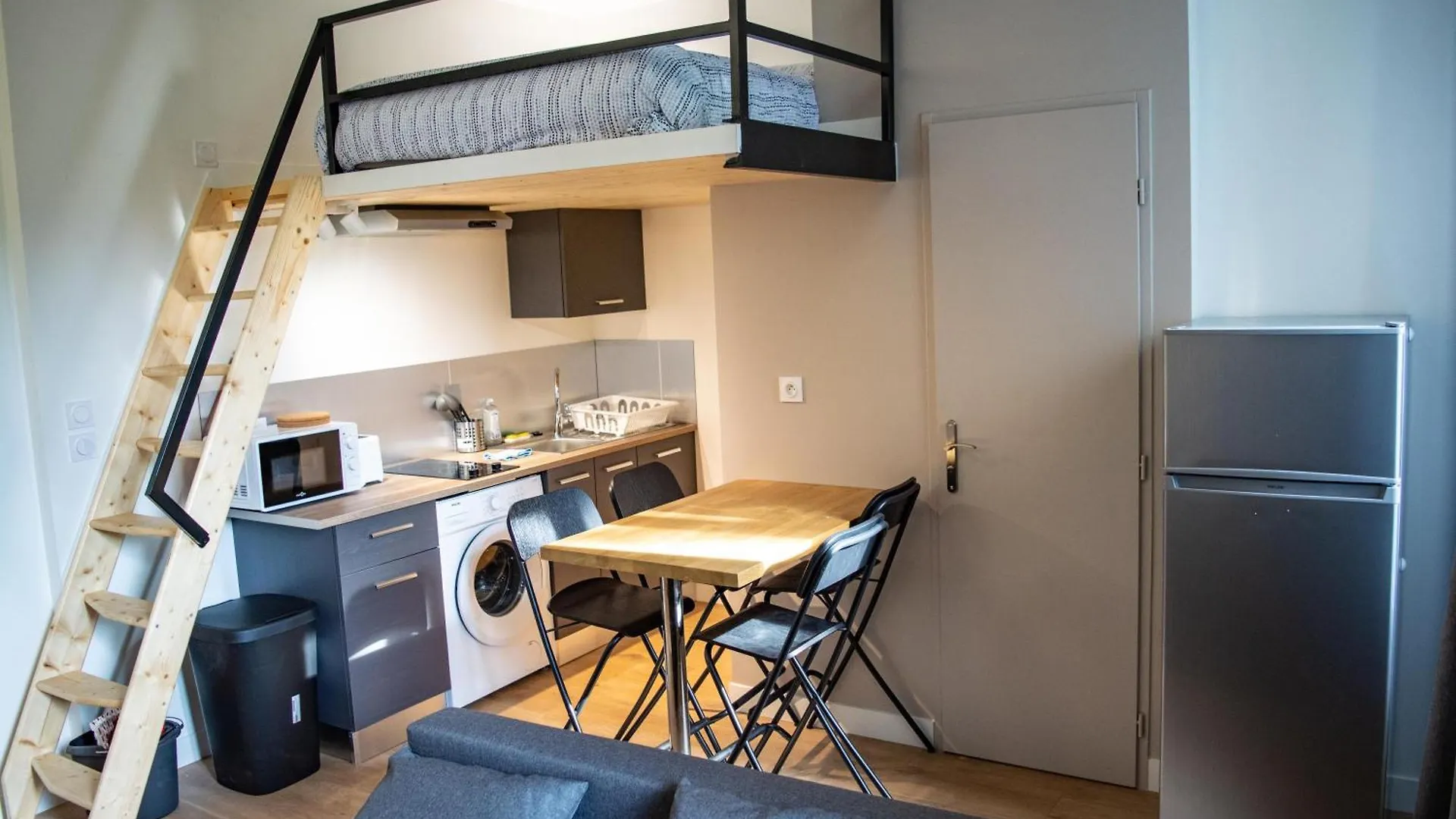 L'Althea II Apartment Bron France